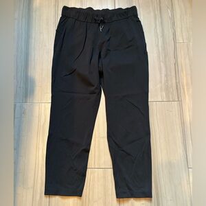 Lululemon on the fly pant